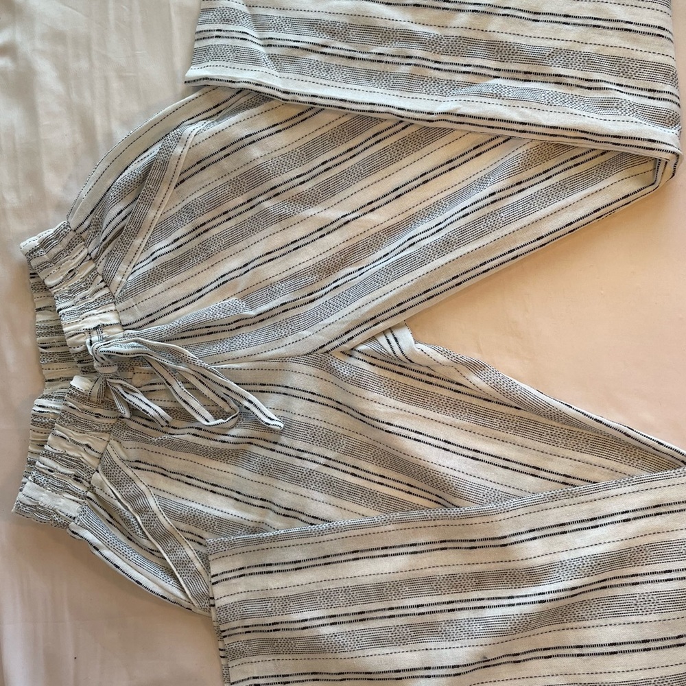 Sienna Sky Graphic Pants